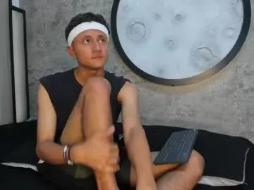 _leohot_'s Thumb Image