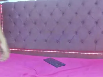 alexa_hotfox Image 5