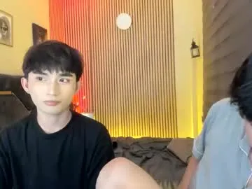 alluring_alpha Image 15