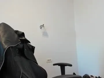alphagodleatherking92 Image 3
