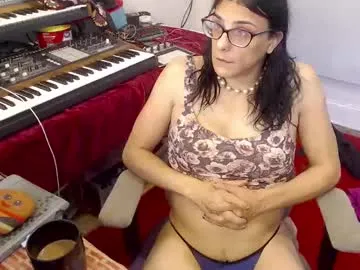 amyattack Image 10