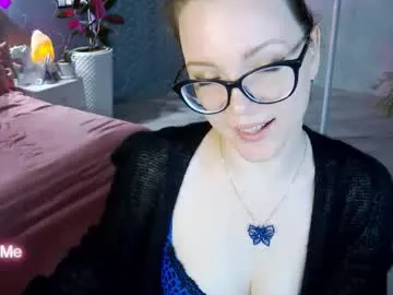 angelawhity Image 14