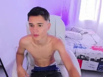 aron_boyy Image 15