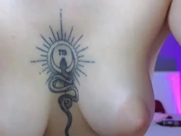 avgustina_love Image 5