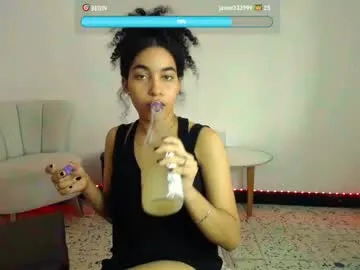 betw33ntwoskins Image 11