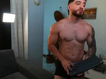 bradley_martinez Image 6