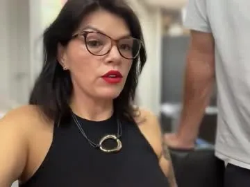 carlaconnortv Image 14