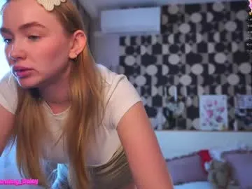 charming_daisy Image 2