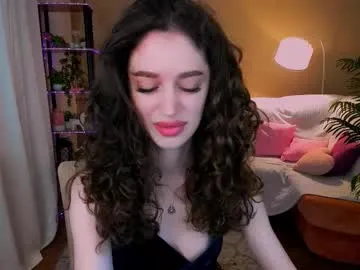 christinaconteeree Image 16