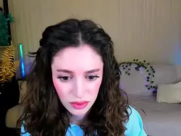christinaconteeree Image 6