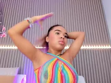 coralineross_ Image 17