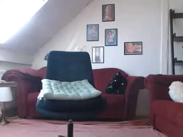 ginablondecam Image 3