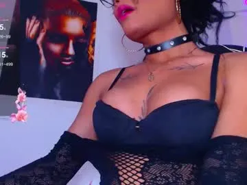 hottie_cristal Image 12