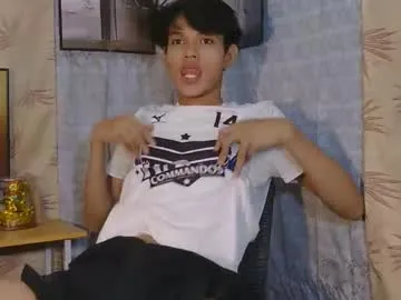 iconic_slim Image 2