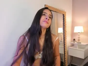 julia_martinezz_ Image 12