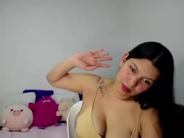 karina_santiago Image 3