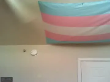 lil_gem Image 19