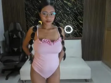 lillyy16's Thumb Image