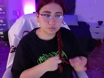 littlee_red Image 14