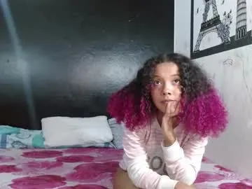 lola_pretty18 Image 11