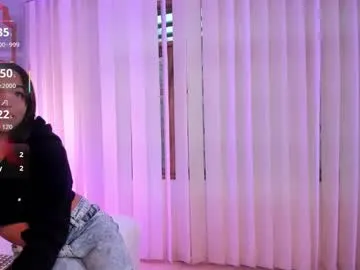 manelyk_evanss Image 17