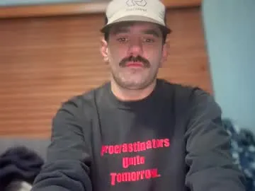 masculinehole's Thumb Image