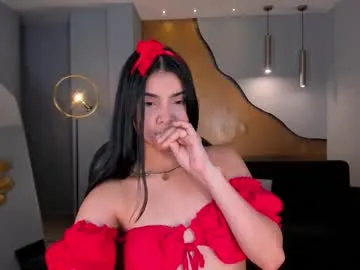 mialaurence_ Image 3