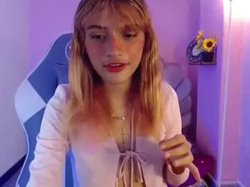 mikka_ela Image 11