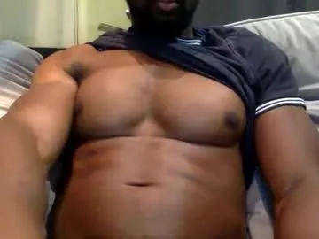 sexyfitryan25's Thumb Image