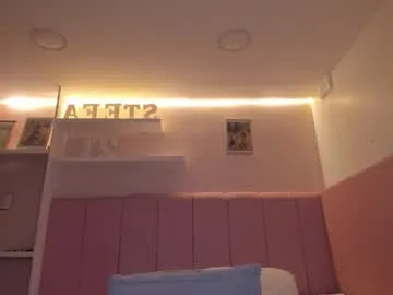 stefaagomez Image 12