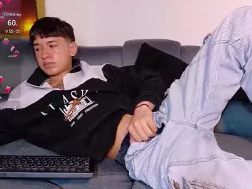 twink_daren Image 5