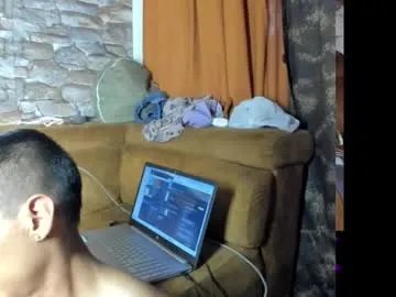 twohornyss Image 18