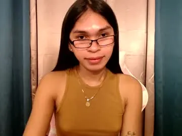 ursweet_zeviixx Image 2