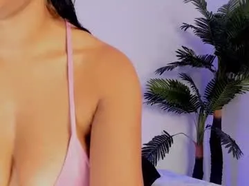 valentina_king18 Image 10