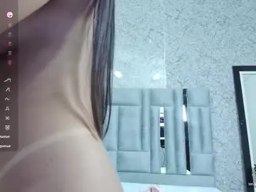 veronica_roose Image 17