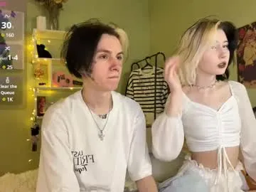 veryraretwins Image 3