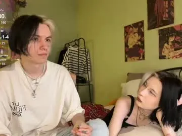veryraretwins Image 6