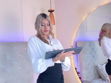 zoehangel Image 17
