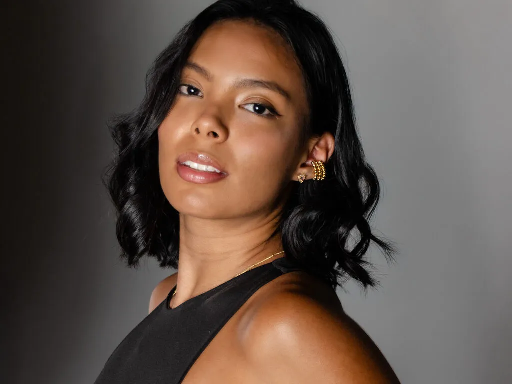 AlyRosse's Thumb Image